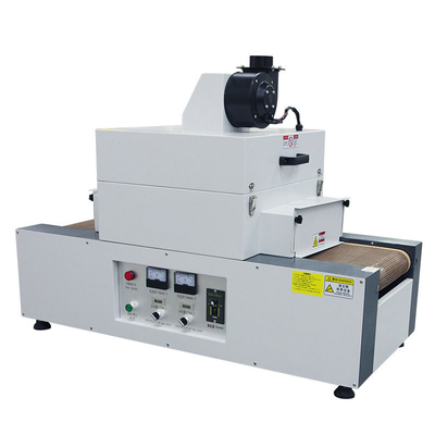 سطح المكتب الصغير 2KW UV علاج آلة مجفف 300MM الحزام المستخدمة في حالة الهاتف الخليوي